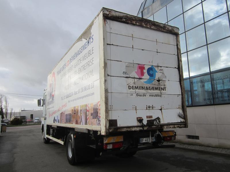 Renault Magnum 460.19 DXI - Грузовик с закрытым кузовом: фото 5 Renault Magnum 460.19 DXI - Грузовик с закрытым кузовом: фото 5