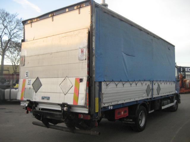Renault Midlum 180 - Тентованный грузовик: фото 3 Renault Midlum 180 - Тентованный грузовик: фото 3