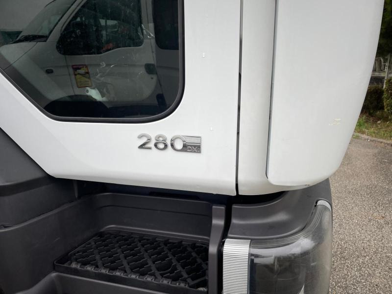 Renault Premium 280.19 DXI - Мусоровоз: фото 2 Renault Premium 280.19 DXI - Мусоровоз: фото 2