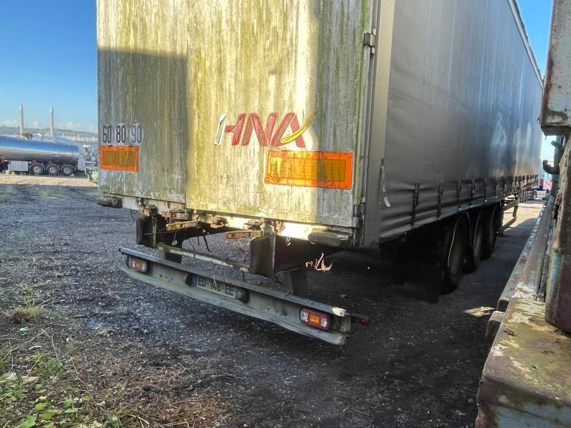 Samro - Тентованный полуприцеп: фото 5 Samro - Тентованный полуприцеп: фото 5