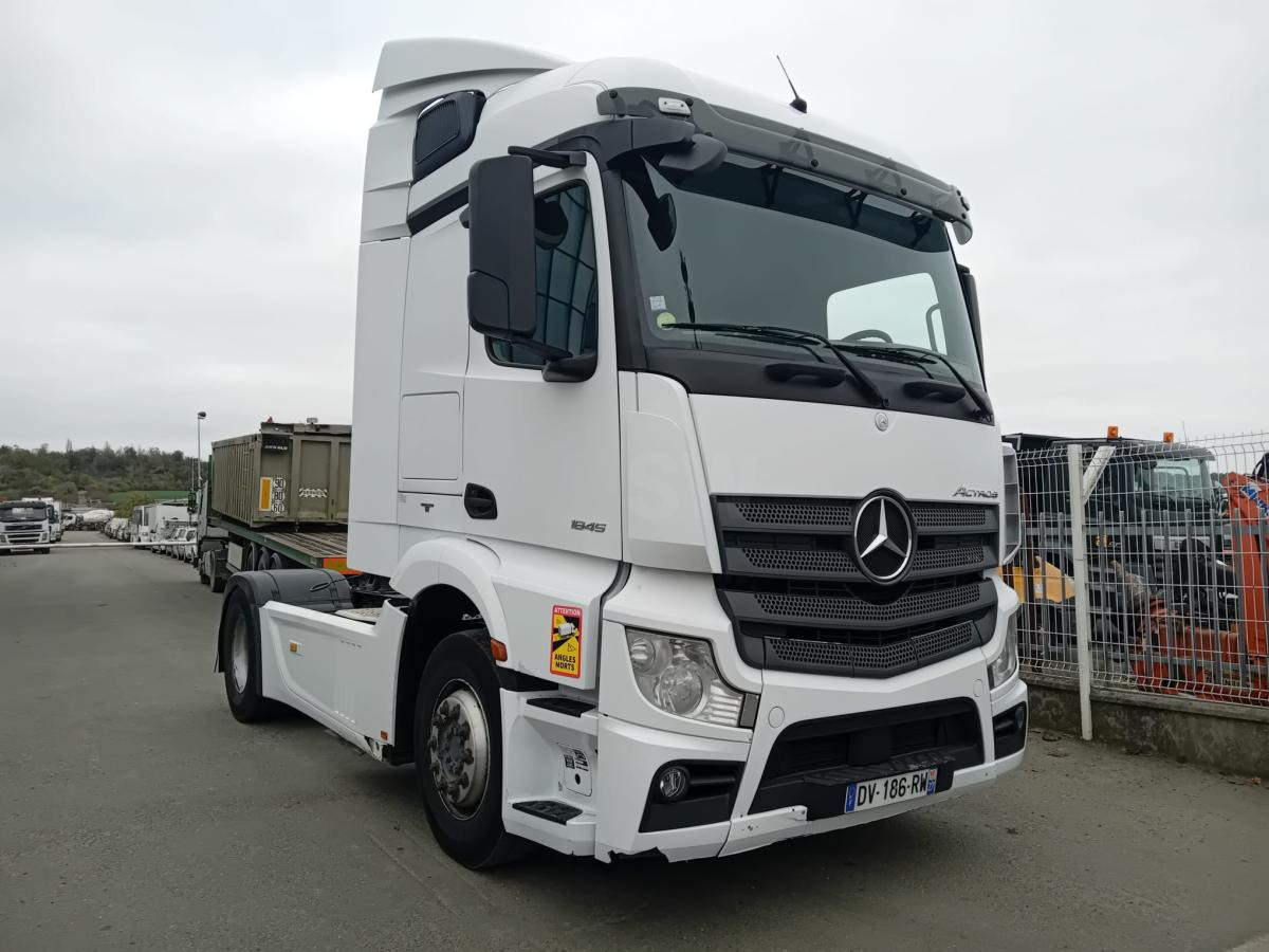 Mercedes Actros 1845 - Тягач: фото 1 Mercedes Actros 1845 - Тягач: фото 1