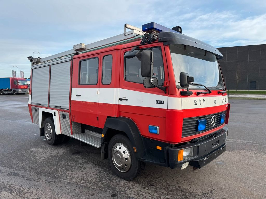 Mercedes-Benz 1117 4x2 Fire truck - Feuerwehr - Tankspritze Mercedes-Benz 1117 4x2 Fire truck - Feuerwehr - Tankspritze - Грузовик: фото 2 Mercedes-Benz 1117 4x2 Fire truck - Feuerwehr - Tankspritze Mercedes-Benz 1117 4x2 Fire truck - Feuerwehr - Tankspritze - Грузовик: фото 2