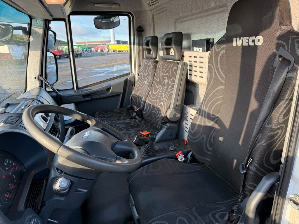 Iveco 180E32 Schmitz / Thermo King T-1200R Spectrum - Рефрижератор: фото 5 Iveco 180E32 Schmitz / Thermo King T-1200R Spectrum - Рефрижератор: фото 5