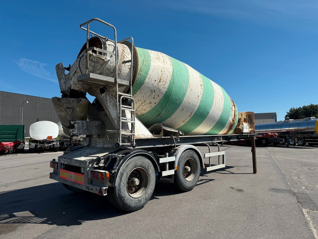 Le Cinena 12 m2 Baruval 2 axle Concrete trailer Lecinena 12 m3 Baruval 2 achse Beton/Concrete mixer - Полуприцеп: фото 3 Le Cinena 12 m2 Baruval 2 axle Concrete trailer Lecinena 12 m3 Baruval 2 achse Beton/Concrete mixer - Полуприцеп: фото 3