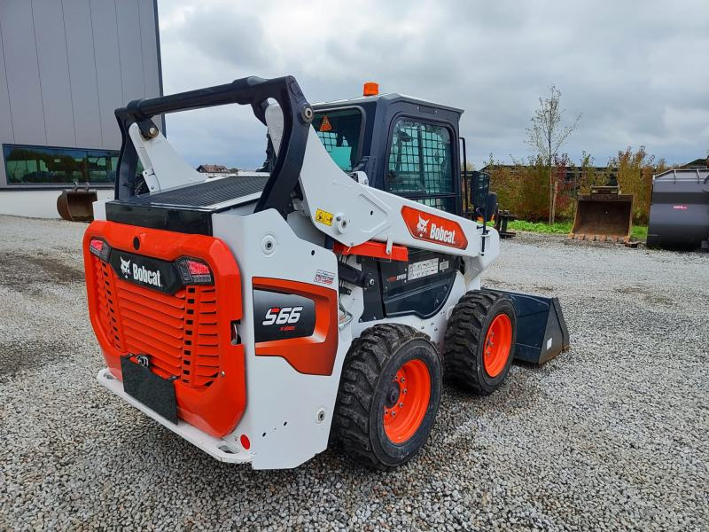 Bobcat S66 - Мини-погрузчик с бортовым поворотом: фото 4 Bobcat S66 - Мини-погрузчик с бортовым поворотом: фото 4