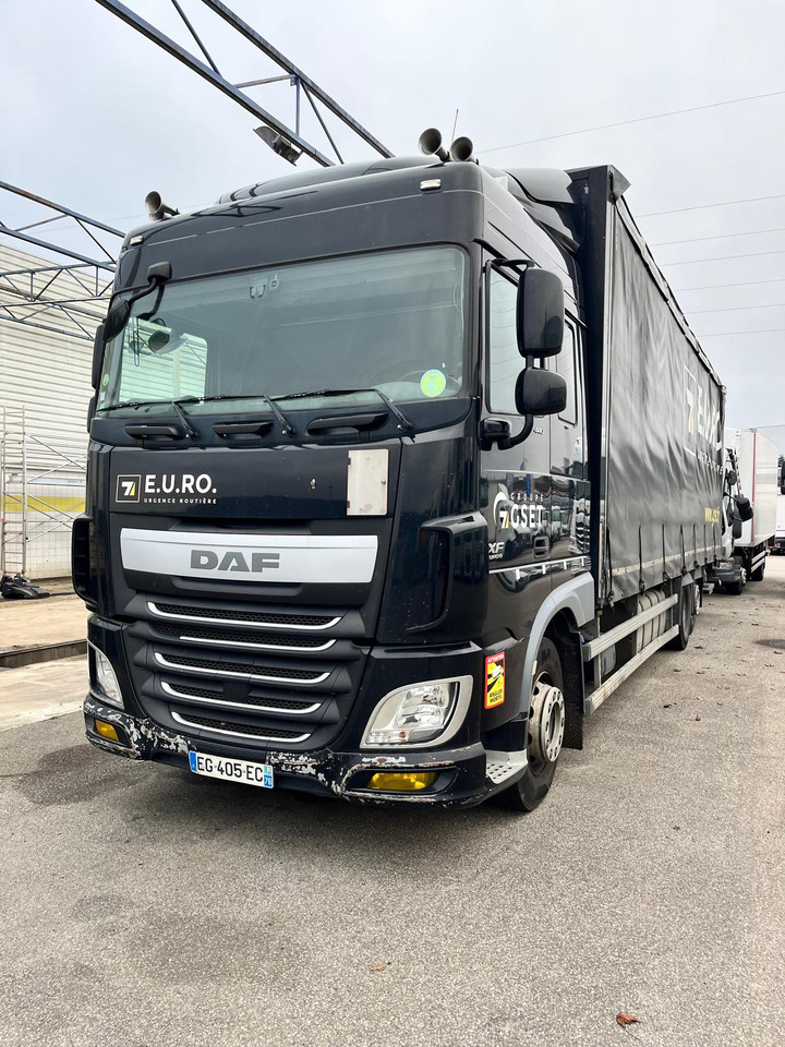 DAF XF FAN 440 - Грузовик-контейнеровоз/ Сменный кузов: фото 1 DAF XF FAN 440 - Грузовик-контейнеровоз/ Сменный кузов: фото 1