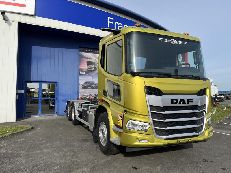 DAF XD 450 FAN - Крюковой мультилифт: фото 1 DAF XD 450 FAN - Крюковой мультилифт: фото 1