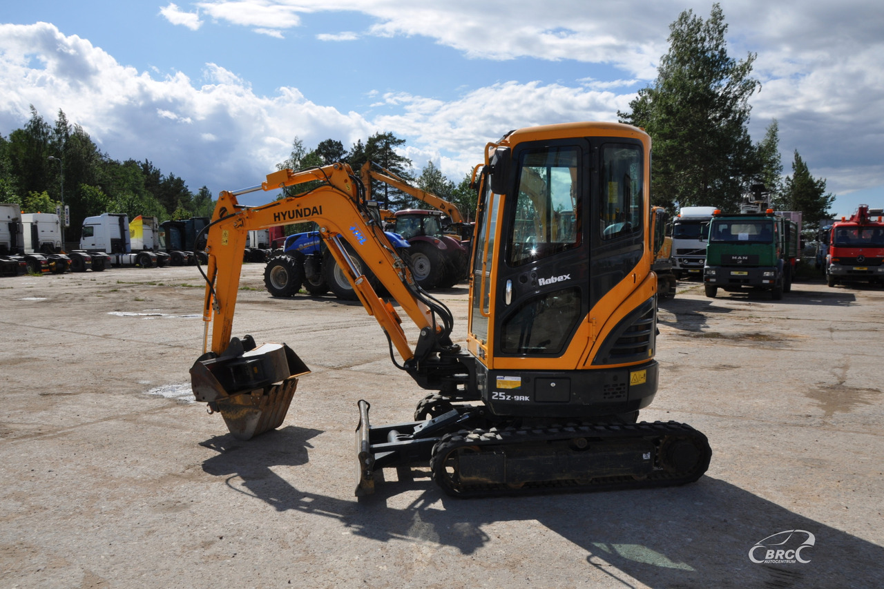 Hyundai R25Z-9AK - Мини-экскаватор: фото 3 Hyundai R25Z-9AK - Мини-экскаватор: фото 3