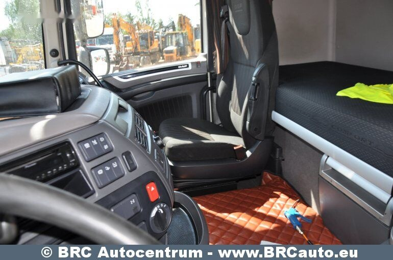 DAF XF 530FT SuperSpaceCab Retarder Euro6 в лизинг DAF XF 530FT SuperSpaceCab Retarder Euro6: фото 14