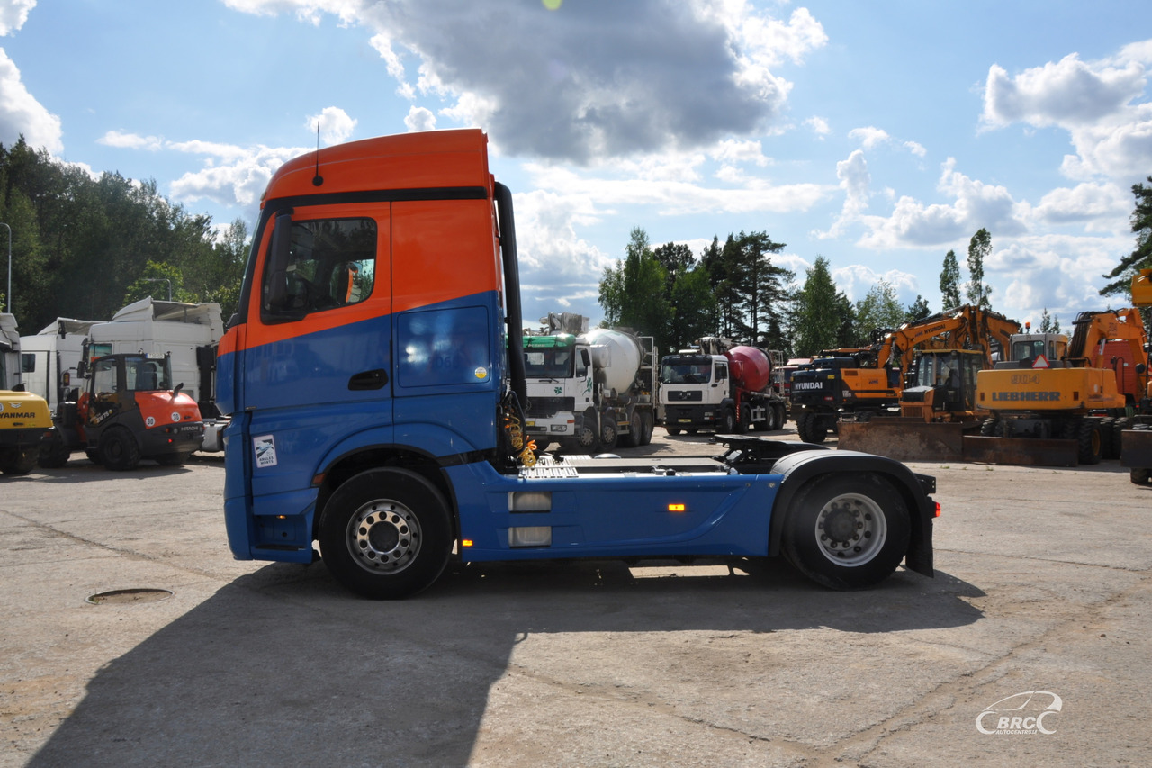 Mercedes-Benz Actros - Тягач: фото 4 Mercedes-Benz Actros - Тягач: фото 4