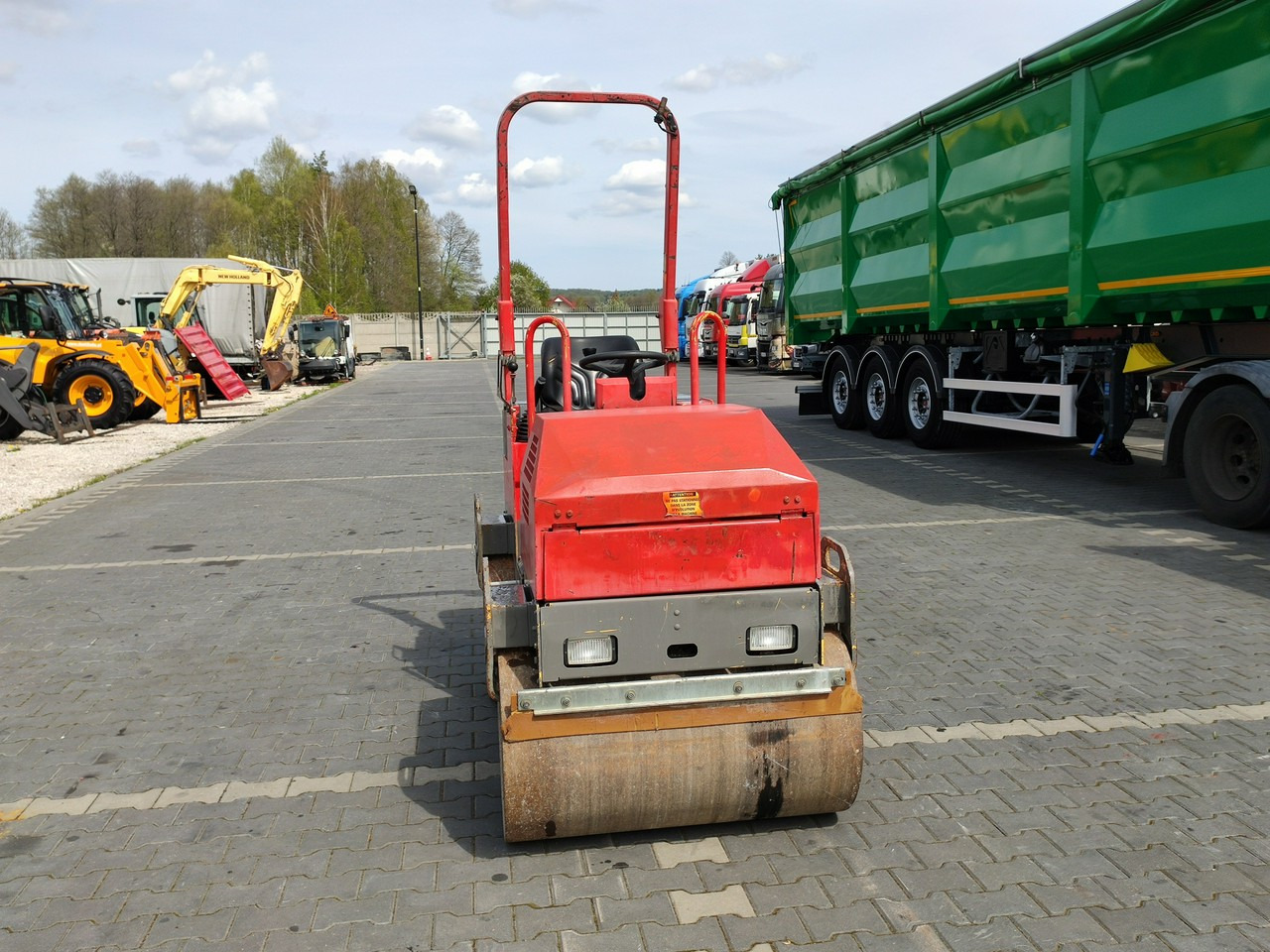 Bomag BW 100 ADM-2 1,6t - Каток: фото 4 Bomag BW 100 ADM-2 1,6t - Каток: фото 4