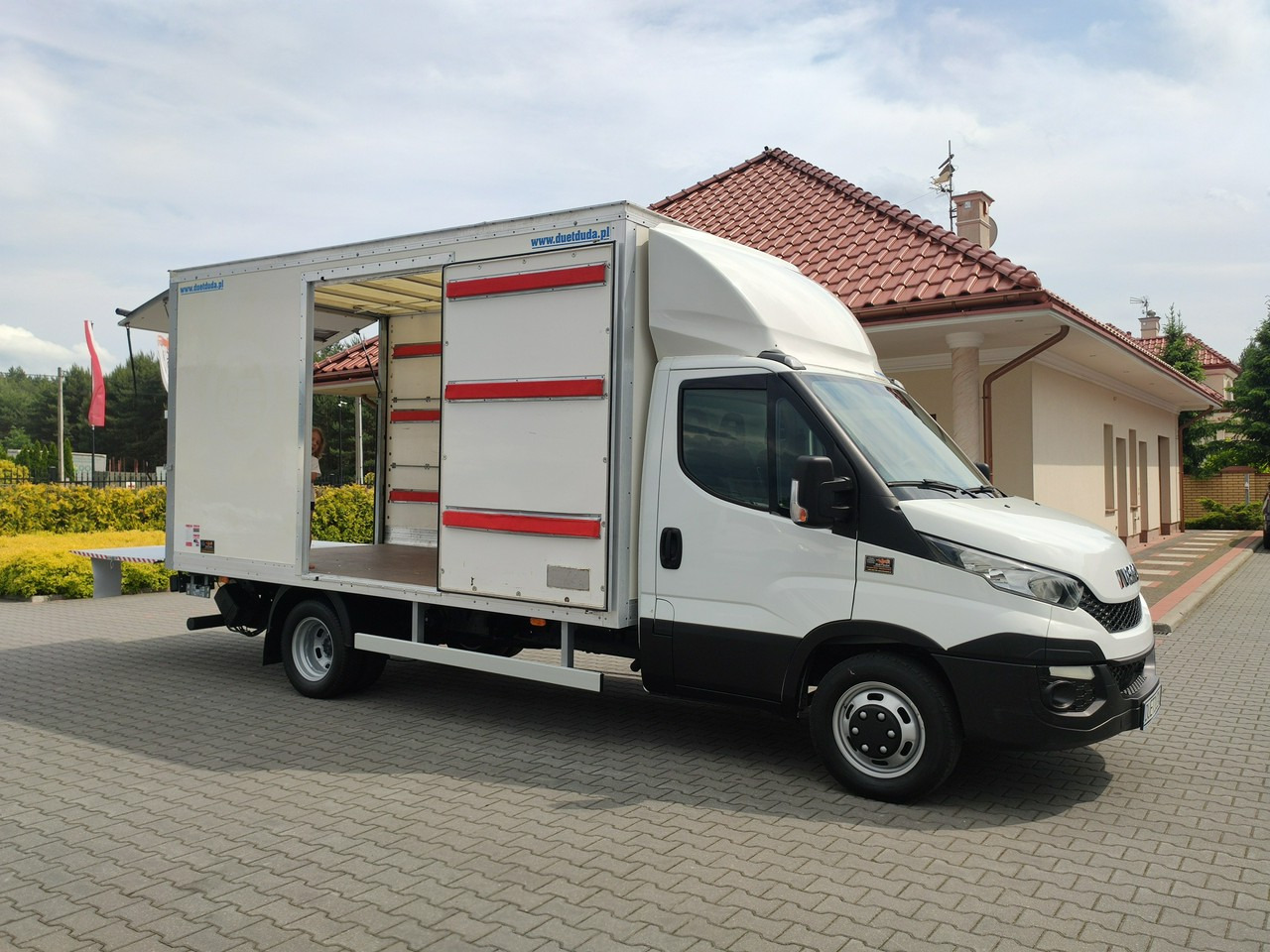 Iveco Daily 35C15 - Малотоннажный фургон: фото 5 Iveco Daily 35C15 - Малотоннажный фургон: фото 5