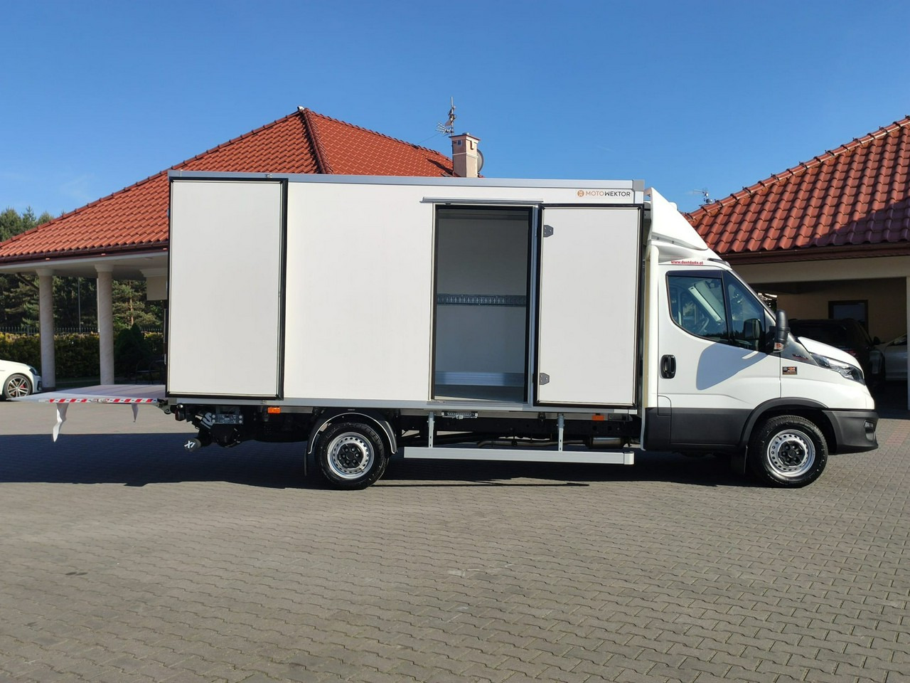 Iveco Daily 35S16 V - Малотоннажный рефрижератор: фото 5 Iveco Daily 35S16 V - Малотоннажный рефрижератор: фото 5