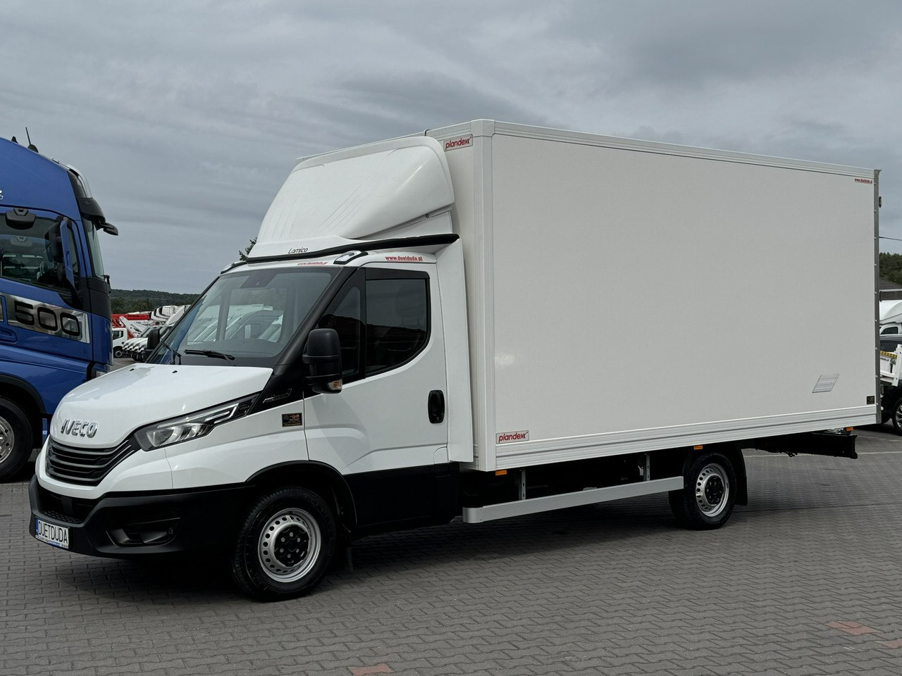 Iveco Daily 35S18 H - Малотоннажный фургон: фото 2 Iveco Daily 35S18 H - Малотоннажный фургон: фото 2