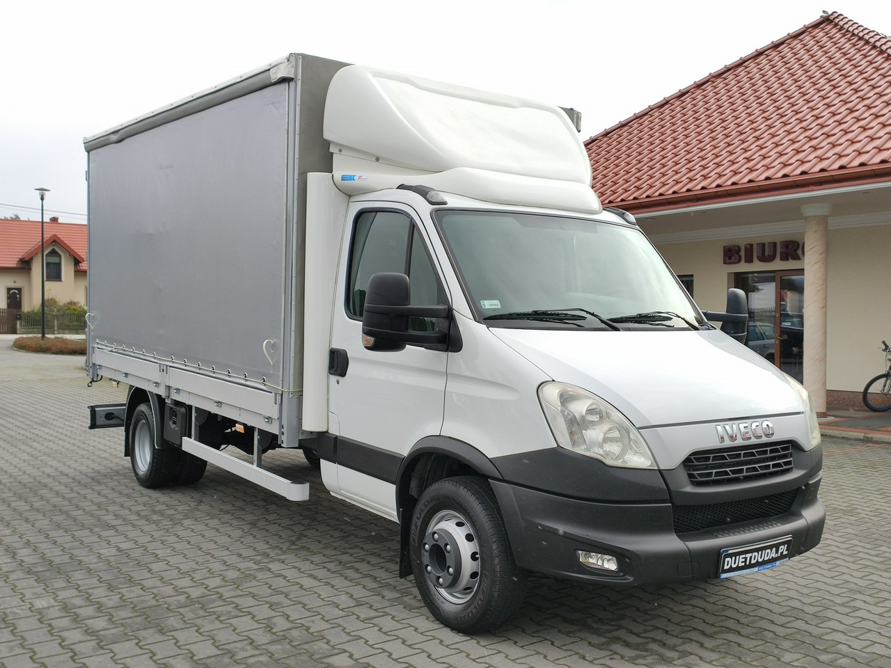 Тентованный фургон Iveco Daily 70C18 V H: фото 6