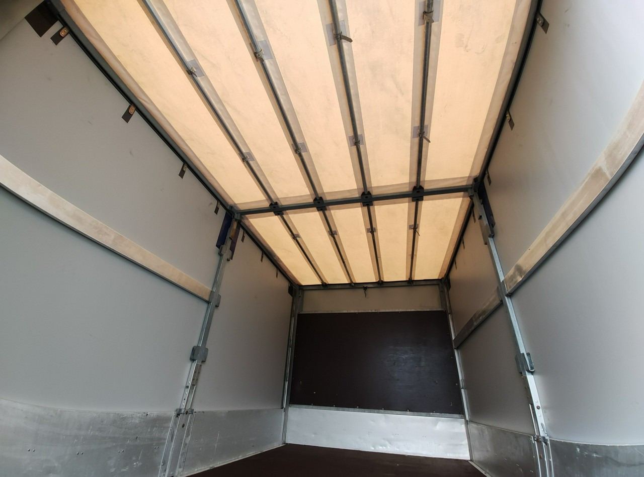 Тентованный фургон Iveco Daily 70C18 V H: фото 21