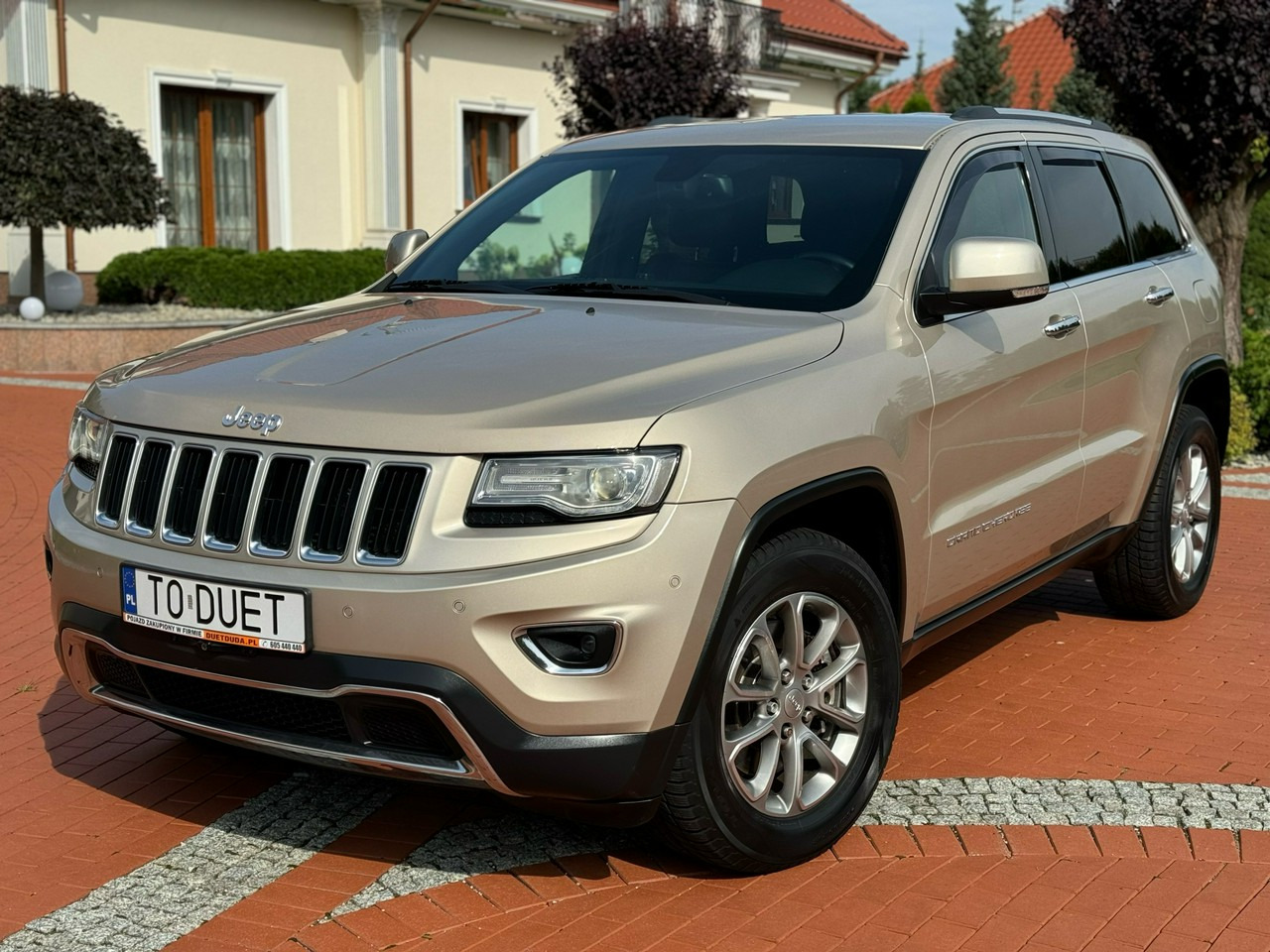 Jeep Grand Cherokee - Внедорожник: фото 3 Jeep Grand Cherokee - Внедорожник: фото 3