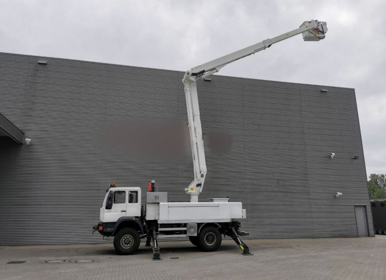 MAN LE 18.280 4x4 Zwyżka Altec TA60 Podnośnik Koszowy - Грузовик с подъемником: фото 3 MAN LE 18.280 4x4 Zwyżka Altec TA60 Podnośnik Koszowy - Грузовик с подъемником: фото 3