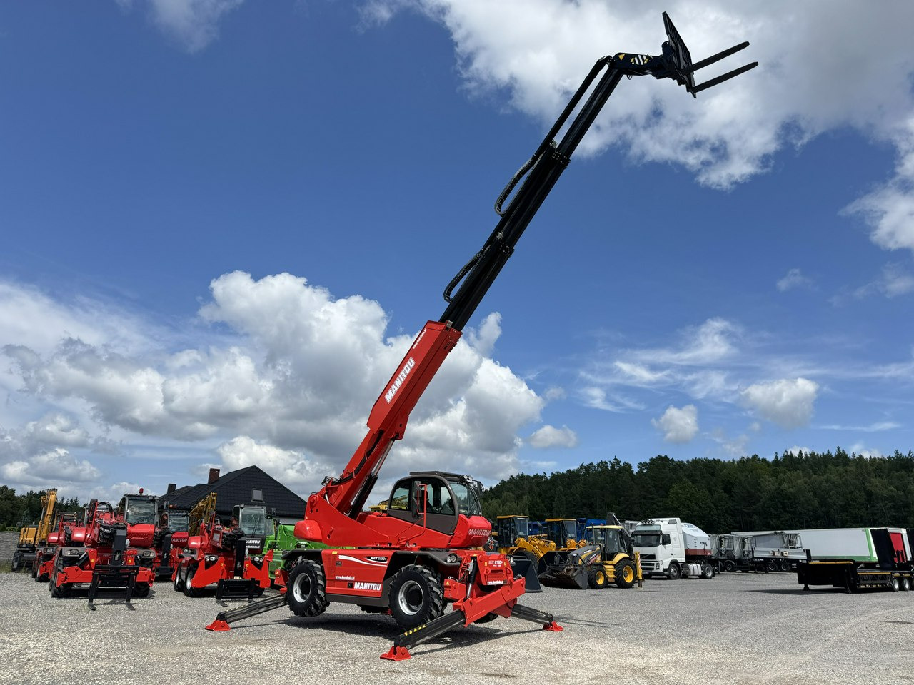 Телескопический погрузчик Manitou MRT 2150 + ROTO Ładowarka Teleskopowa Obrotowa: фото 6 Телескопический погрузчик Manitou MRT 2150 + ROTO Ładowarka Teleskopowa Obrotowa: фото 6