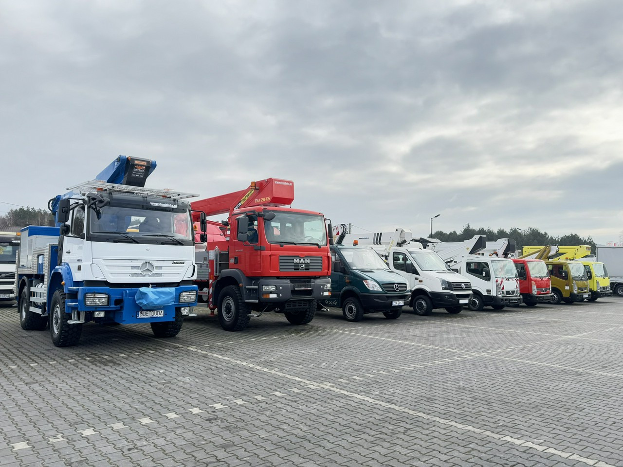 Mercedes AXOR 1829 4x4 Zwyżka RUTHMANN STEIGER T270S16 Podnośnik Koszowy - Грузовик с подъемником: фото 2 Mercedes AXOR 1829 4x4 Zwyżka RUTHMANN STEIGER T270S16 Podnośnik Koszowy - Грузовик с подъемником: фото 2