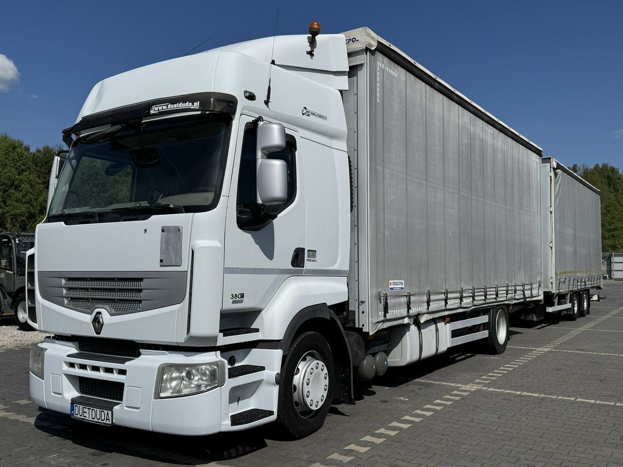 Renault Premium 380 DXi Euro 5 Firana 19 Palet Dach Zsuwany 18ton DMC - Тентованный грузовик: фото 5 Renault Premium 380 DXi Euro 5 Firana 19 Palet Dach Zsuwany 18ton DMC - Тентованный грузовик: фото 5