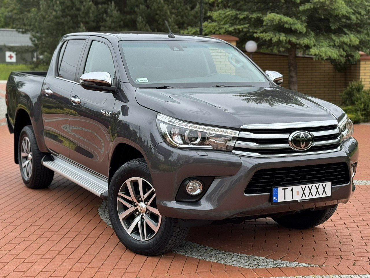 Toyota Hilux - Пикап: фото 3 Toyota Hilux - Пикап: фото 3