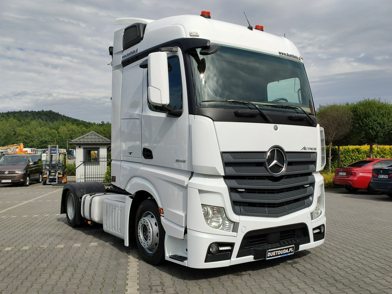 Mercedes ACTROS 1845 Euro 6 Low Deck Mega !!! - Тягач: фото 1 Mercedes ACTROS 1845 Euro 6 Low Deck Mega !!! - Тягач: фото 1