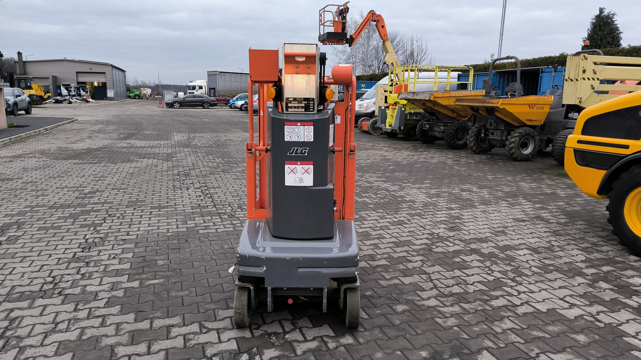 JLG TOUCAN DUO - Вертикальный мачтовый подъемник: фото 2 JLG TOUCAN DUO - Вертикальный мачтовый подъемник: фото 2