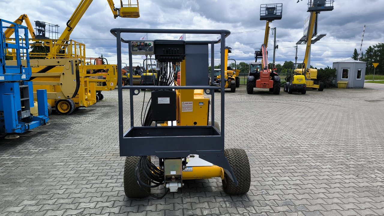NIFTYLIFT HR 12 NE - Коленчатый подъемник: фото 5 NIFTYLIFT HR 12 NE - Коленчатый подъемник: фото 5