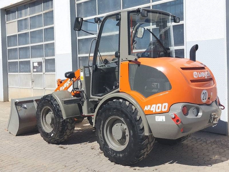 Atlas AR 400 - Мини-погрузчик с бортовым поворотом: фото 3 Atlas AR 400 - Мини-погрузчик с бортовым поворотом: фото 3