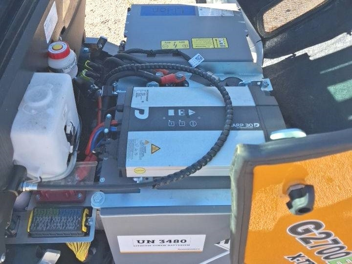 Новый Мини-погрузчик с бортовым поворотом Giant G 2700 E X-Tra Elektro / electric: фото 7