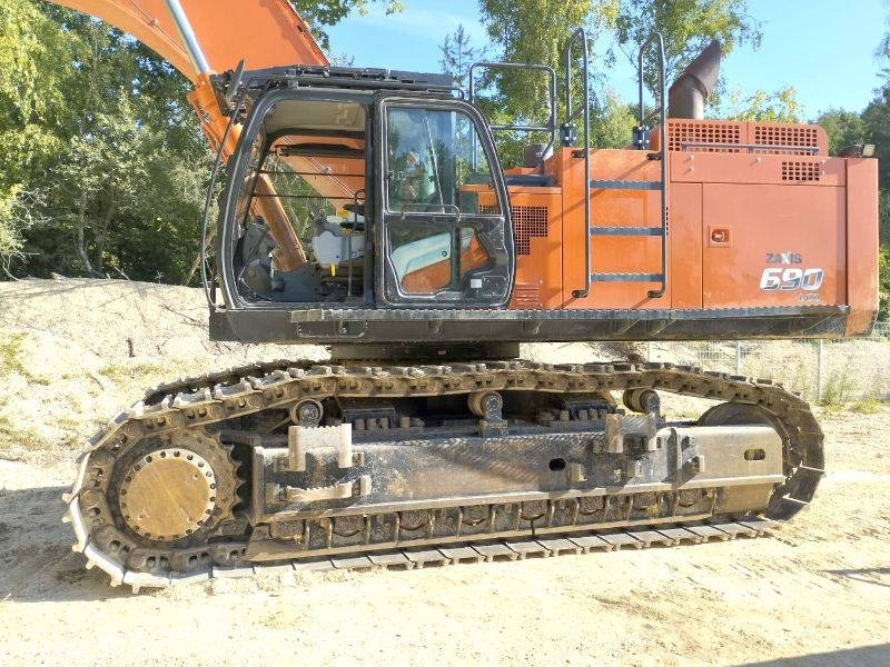 Hitachi ZX 690 LCH-7  - Гусеничный экскаватор: фото 2 Hitachi ZX 690 LCH-7  - Гусеничный экскаватор: фото 2