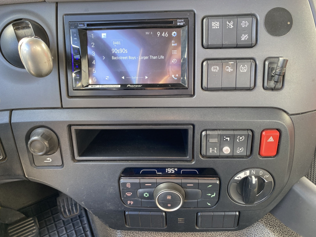 Портальный бункеровоз DAF CF 450: фото 10