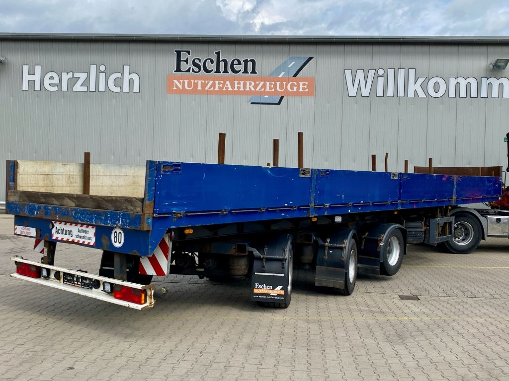 Janzen | ausziehbar*2+3 Achse gelenkt*Luft-Lift - Полуприцеп бортовой/ Платформа: фото 4 Janzen | ausziehbar*2+3 Achse gelenkt*Luft-Lift - Полуприцеп бортовой/ Платформа: фото 4