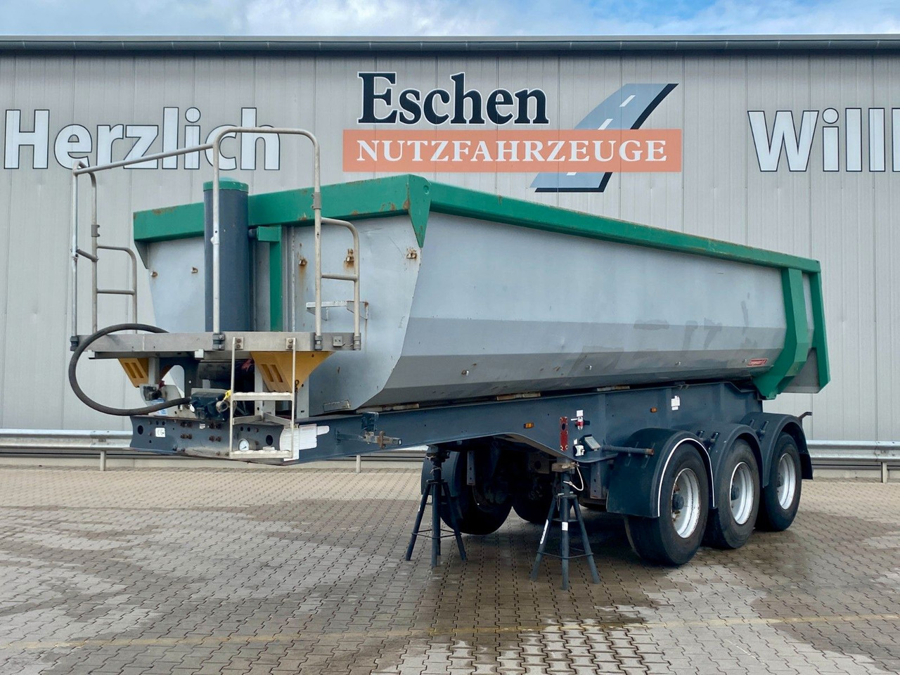 Langendorf SKS-HS 24/29 | Stahl 23m³*Luft-Lift*BPW*EBS - Самосвальный полуприцеп: фото 1 Langendorf SKS-HS 24/29 | Stahl 23m³*Luft-Lift*BPW*EBS - Самосвальный полуприцеп: фото 1