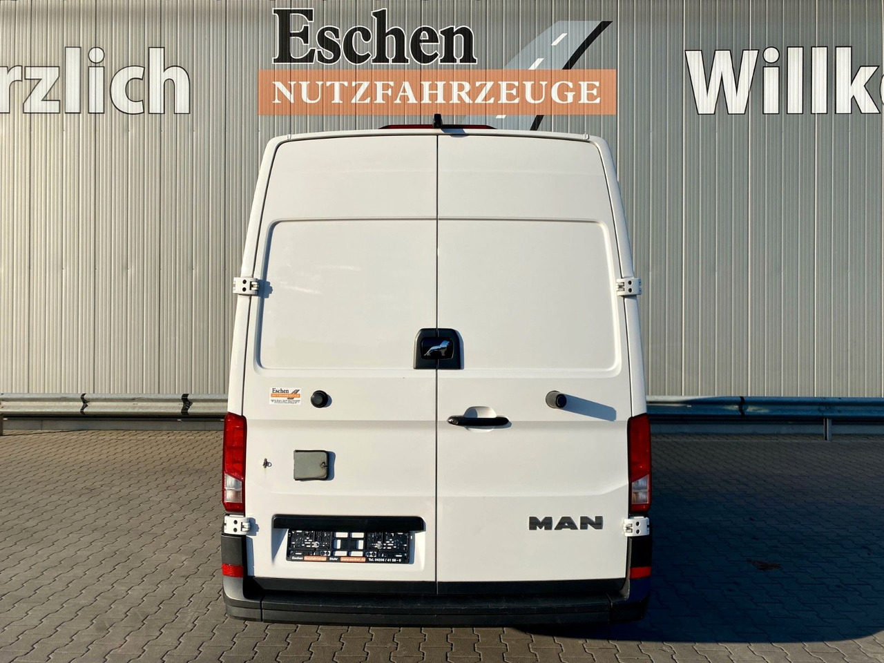 MAN TGE 3.140 | Seitentür*3x Sitze*Navi*Kamera*AC - Цельнометаллический фургон: фото 4 MAN TGE 3.140 | Seitentür*3x Sitze*Navi*Kamera*AC - Цельнометаллический фургон: фото 4