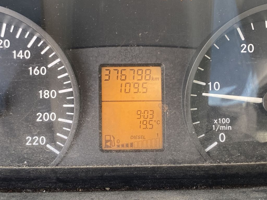 Mercedes-Benz 111 CDI Vito Kompakt Kastenwagen Seitentür - Легковой фургон: фото 5 Mercedes-Benz 111 CDI Vito Kompakt Kastenwagen Seitentür - Легковой фургон: фото 5
