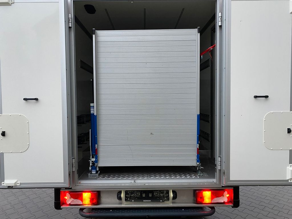 Mercedes-Benz 319 Sprinter CDI | LBW+Seitentür*Navi*Klima*ACC - Цельнометаллический фургон: фото 4 Mercedes-Benz 319 Sprinter CDI | LBW+Seitentür*Navi*Klima*ACC - Цельнометаллический фургон: фото 4