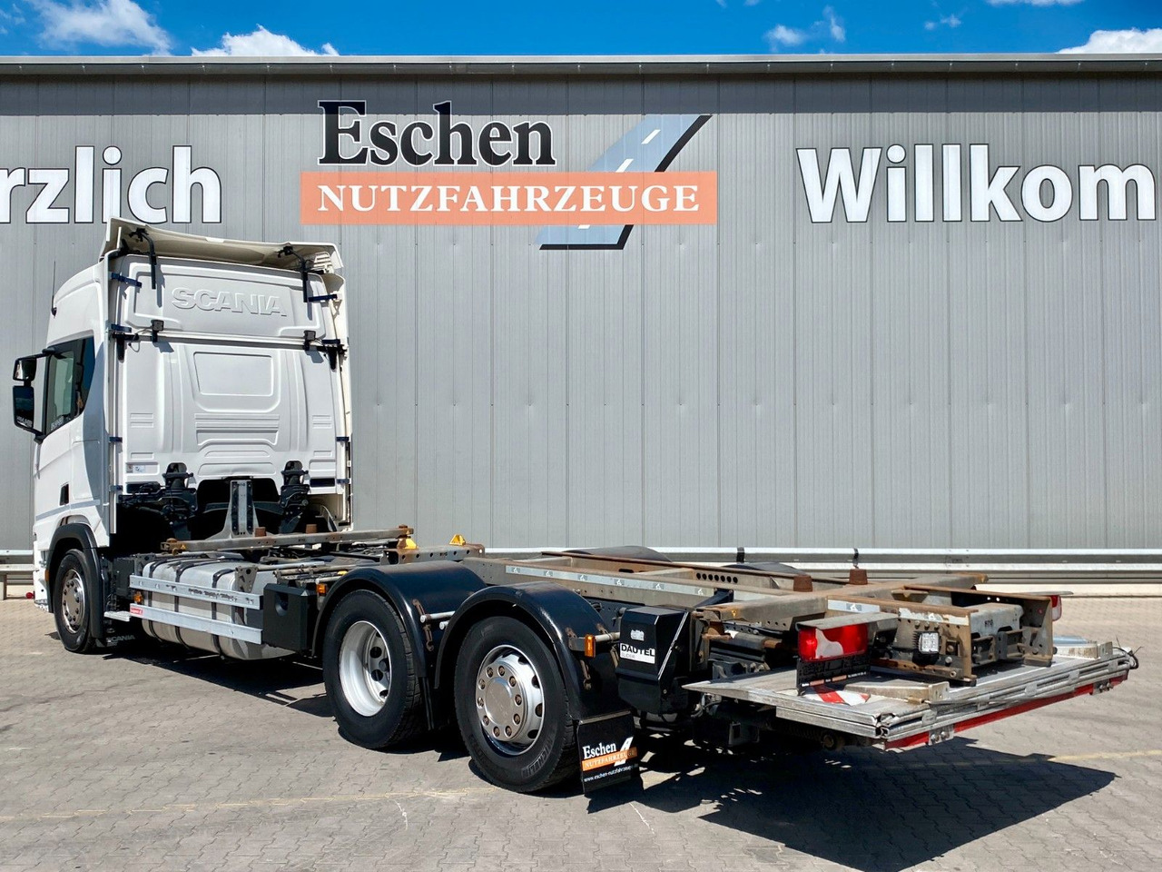 Scania R 450 B 6x2*4 | LBW 1,50to.*AHK*Retarder*Navi*AC - Грузовик-контейнеровоз/ Сменный кузов: фото 3 Scania R 450 B 6x2*4 | LBW 1,50to.*AHK*Retarder*Navi*AC - Грузовик-контейнеровоз/ Сменный кузов: фото 3