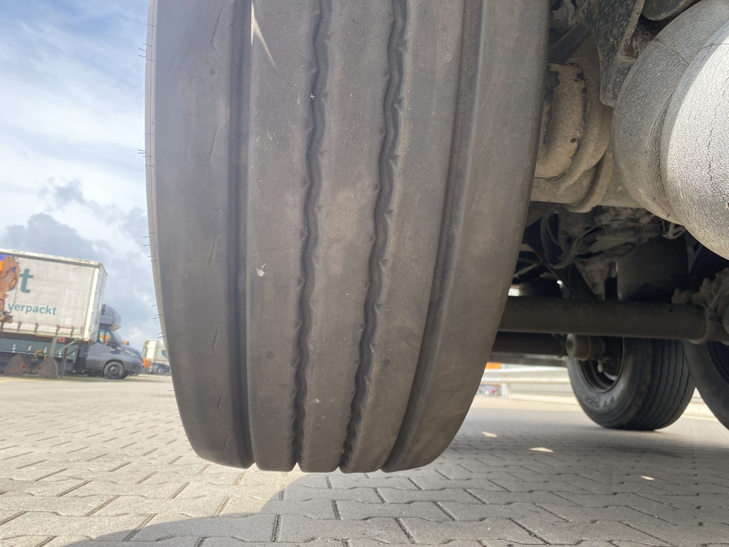 Самосвальный полуприцеп Schmitz SGF S3: фото 12 Самосвальный полуприцеп Schmitz SGF S3: фото 12