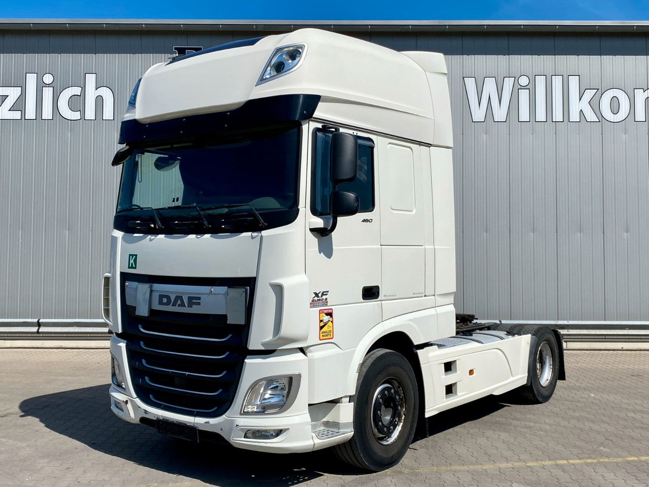 DAF XF 460 Super Space Cab | Klima*Vollspoiler - Тягач: фото 1 DAF XF 460 Super Space Cab | Klima*Vollspoiler - Тягач: фото 1