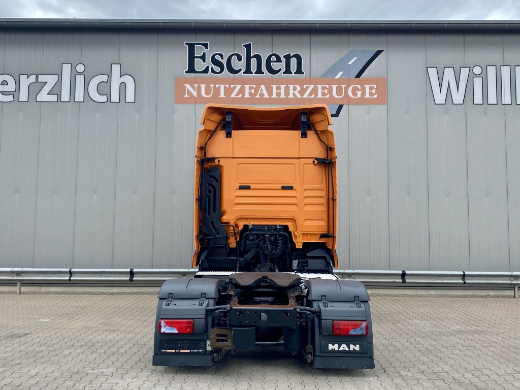 MAN TGX 18.440 4x2 LLS-U Lowliner - Тягач: фото 4 MAN TGX 18.440 4x2 LLS-U Lowliner - Тягач: фото 4