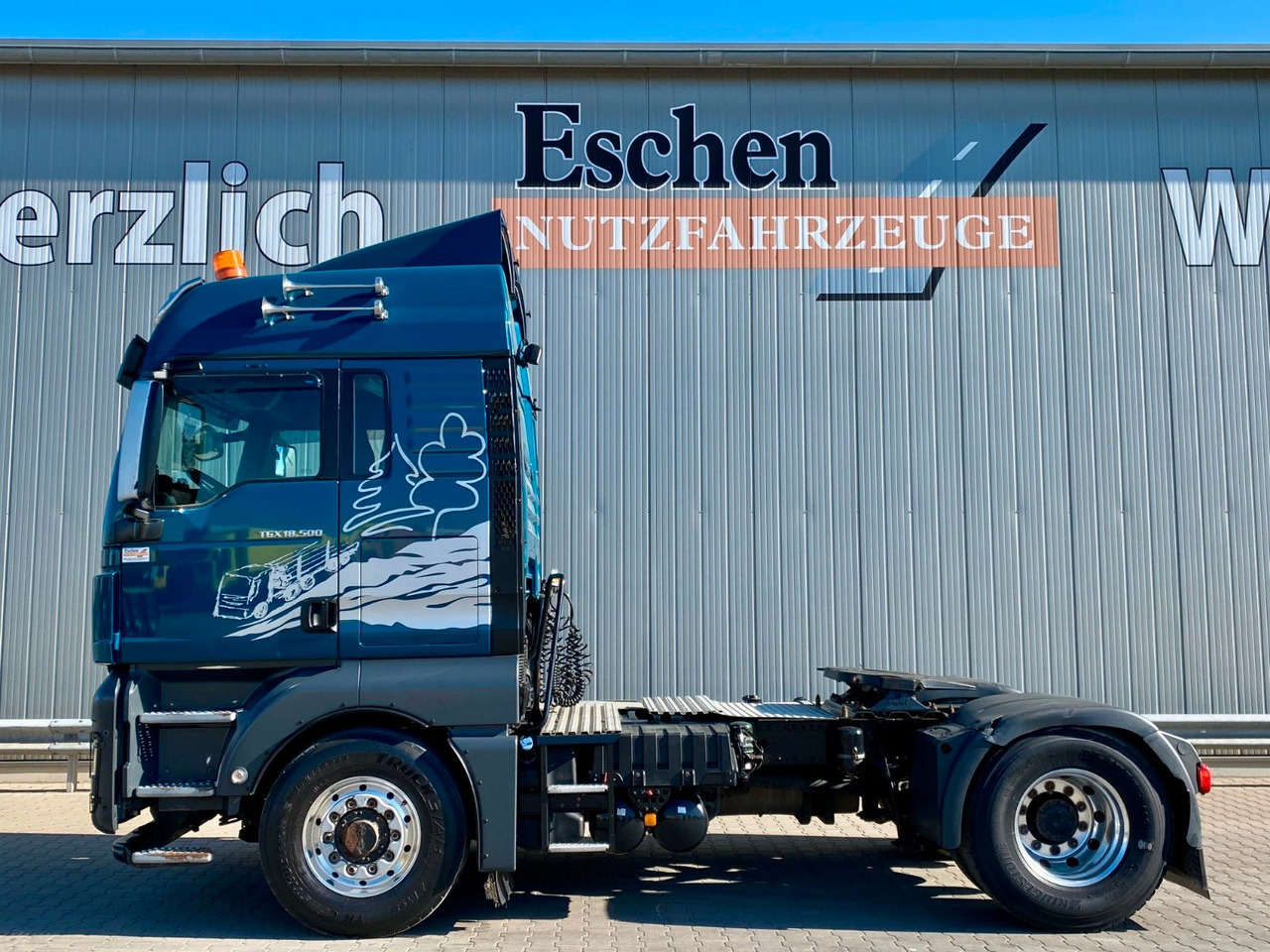 MAN TGX 18.500 4x4 HYRDO| XLX*Hydraulik*ACC*Retarder - Тягач: фото 2 MAN TGX 18.500 4x4 HYRDO| XLX*Hydraulik*ACC*Retarder - Тягач: фото 2