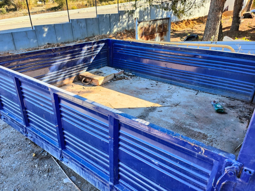 Caja quita y pon 3000x2500x800 MM - Кузов платформа: фото 2 Caja quita y pon 3000x2500x800 MM - Кузов платформа: фото 2