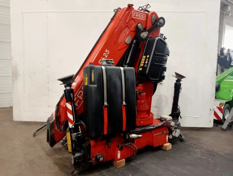Grúa Fassi F425RA.2.23 E-DYNAMIC - Кран-манипулятор для Грузовиков: фото 4 Grúa Fassi F425RA.2.23 E-DYNAMIC - Кран-манипулятор для Грузовиков: фото 4