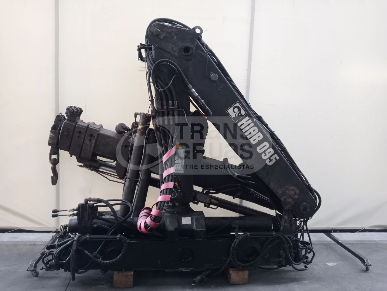 Grúa hidráulica Hiab 095-3 - Кран-манипулятор: фото 1 Grúa hidráulica Hiab 095-3 - Кран-манипулятор: фото 1