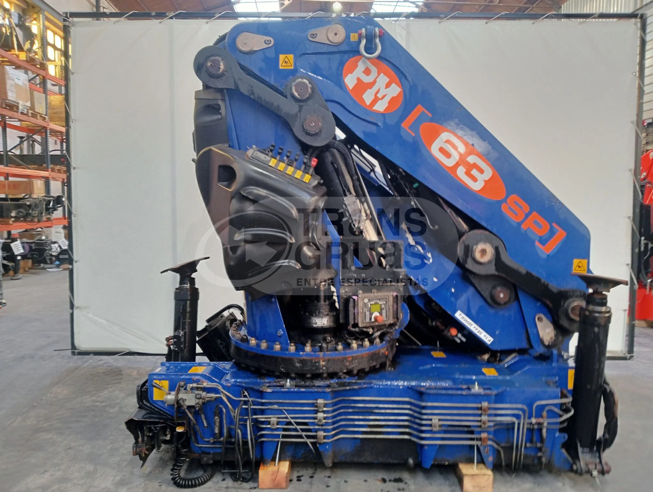 Grúa hidráulica PM 63 - Кран-манипулятор: фото 1 Grúa hidráulica PM 63 - Кран-манипулятор: фото 1