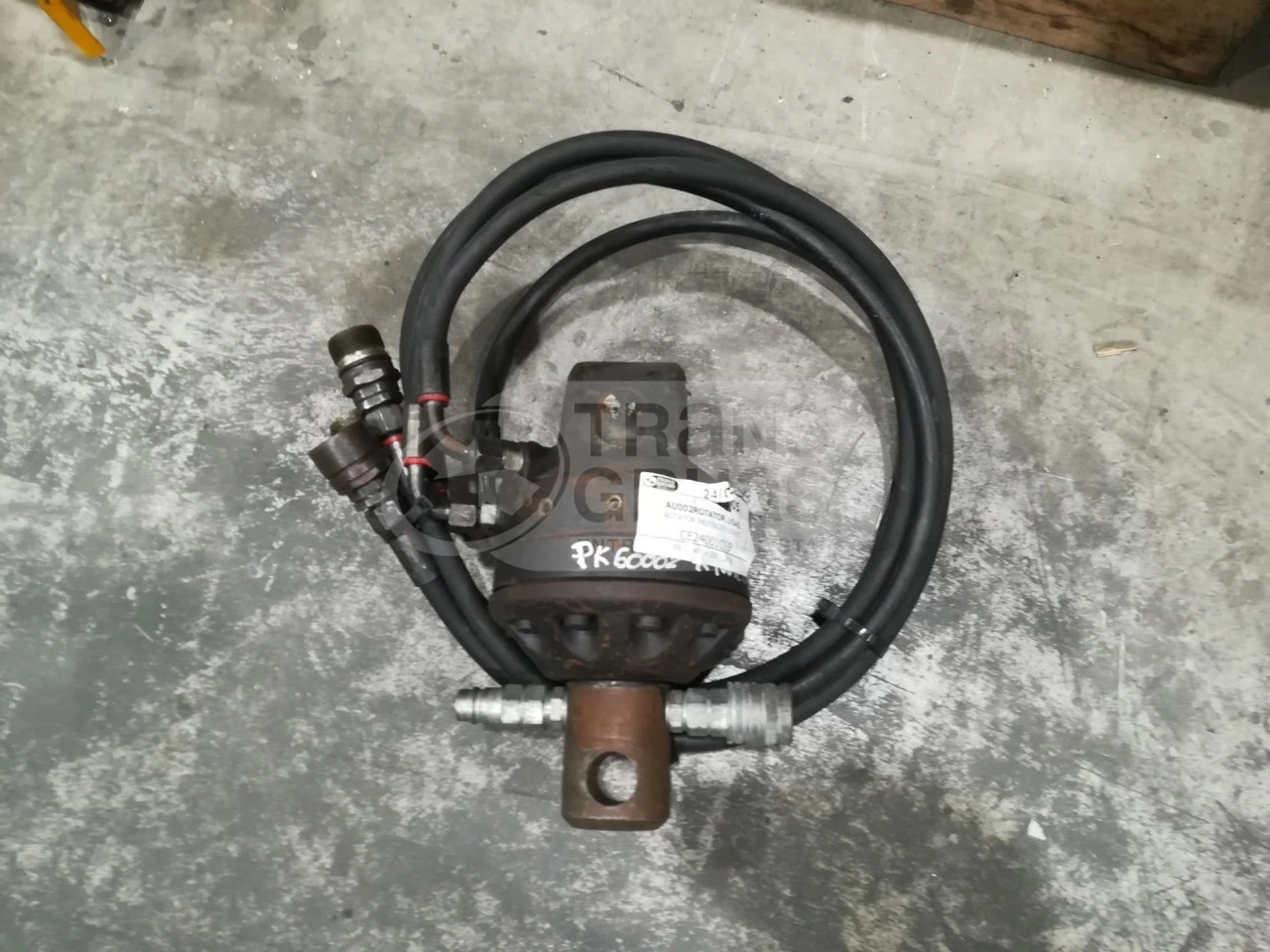 Rotator de ocasión Palfinger - Запчасти для Кранов: фото 1 Rotator de ocasión Palfinger - Запчасти для Кранов: фото 1