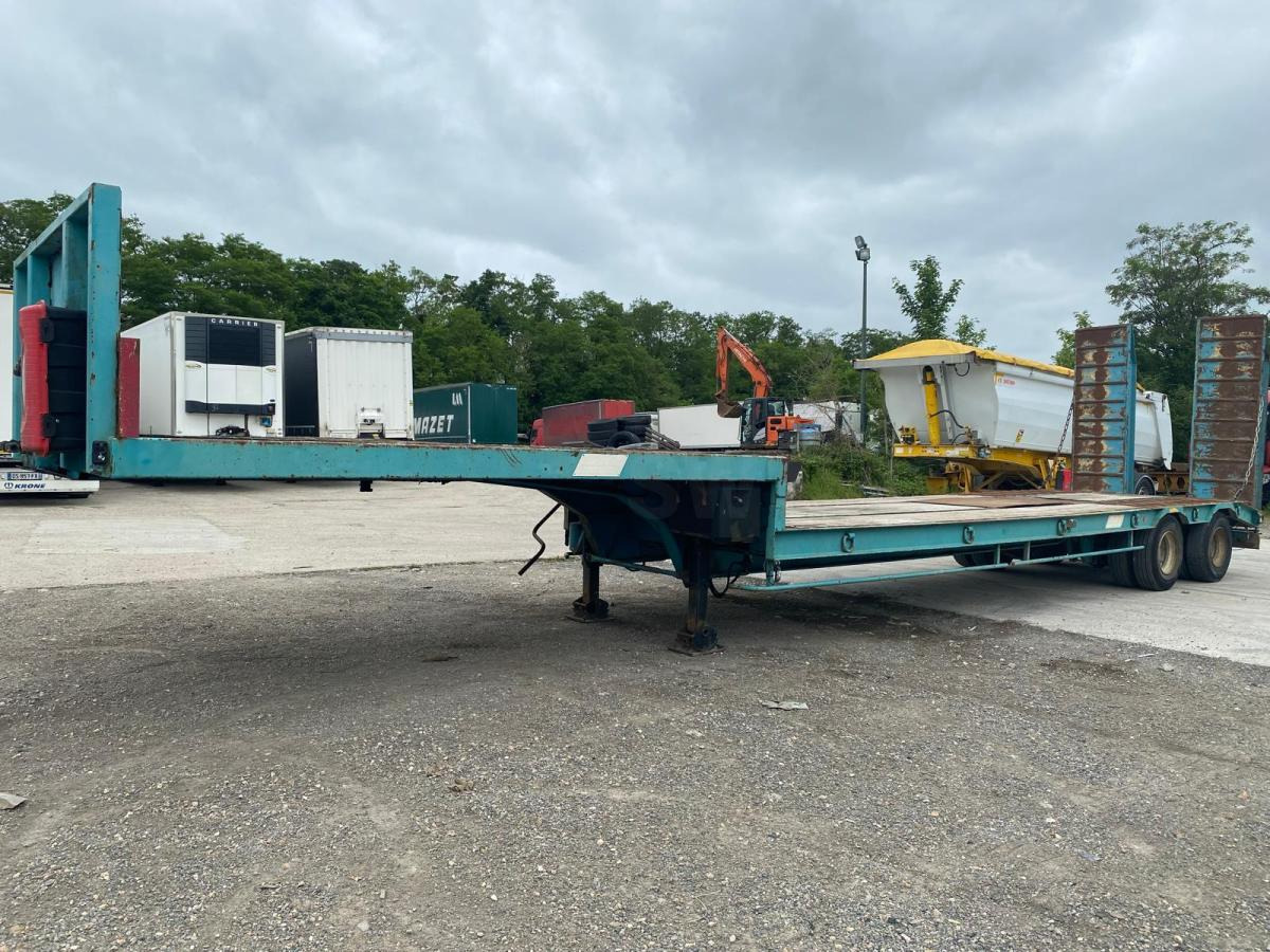 Castera - Низкорамный полуприцеп: фото 4 Castera - Низкорамный полуприцеп: фото 4