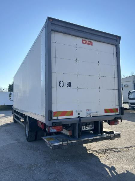 MAN TGM 18.250 - Грузовик с закрытым кузовом: фото 2 MAN TGM 18.250 - Грузовик с закрытым кузовом: фото 2